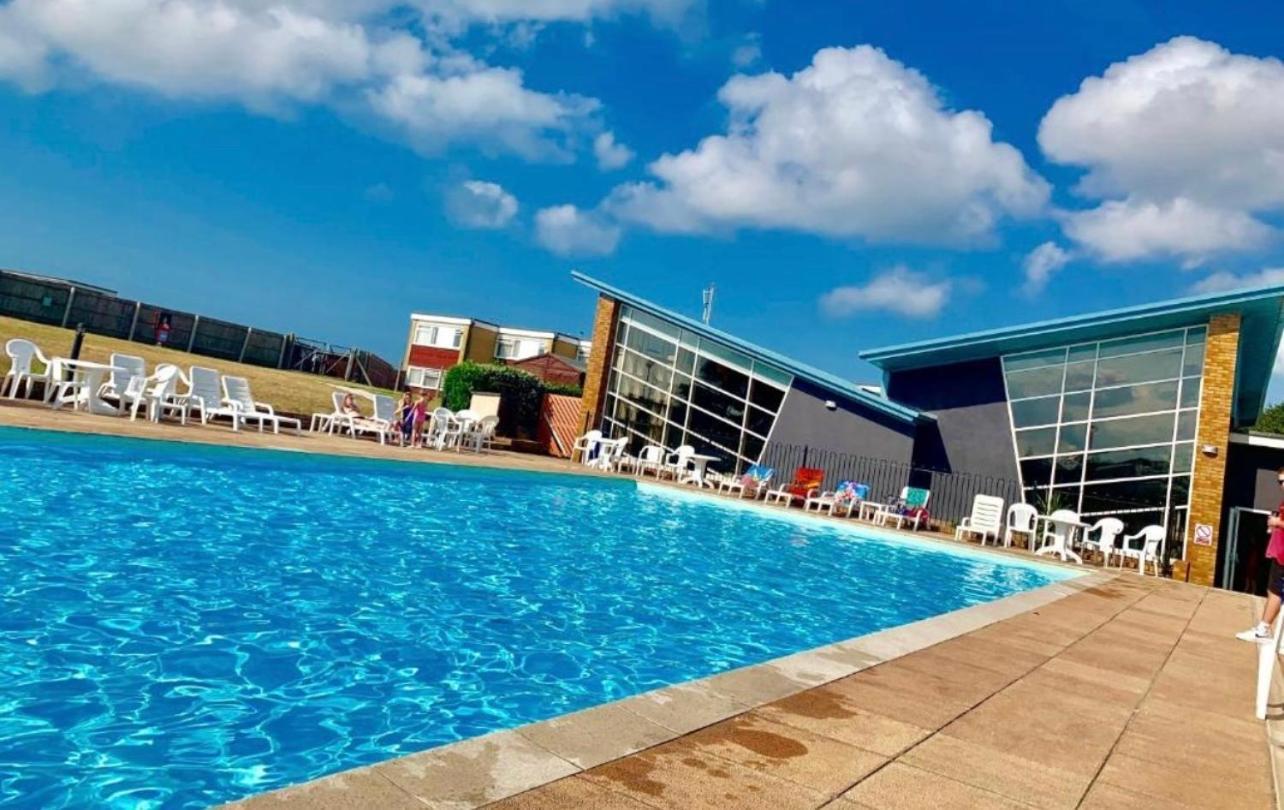 Beach Haven Hotel New Milton Eksteriør billede